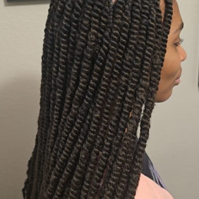 medium-kinky-twists-black-natural-hair-side-view
